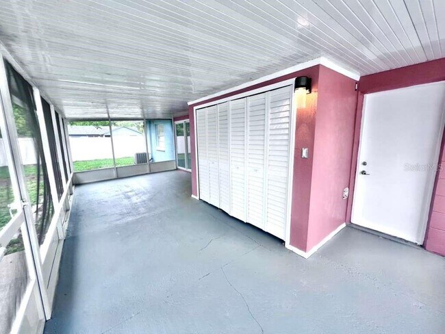 Building Photo - 3409 Vorden St