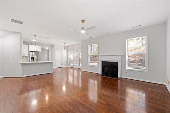 Building Photo - 2871 Belfaire Lake Dr