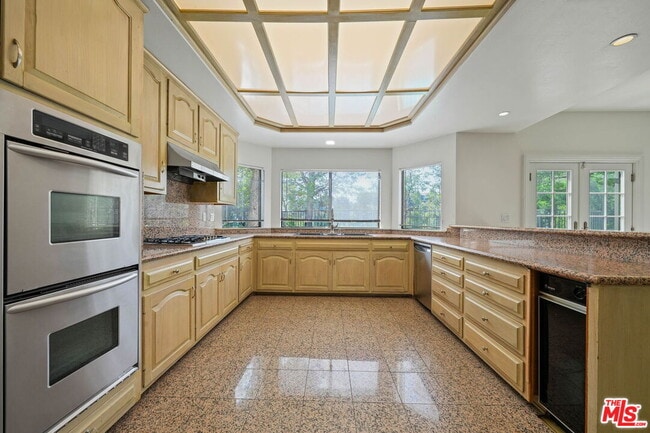 Building Photo - 10134 Baywood Ct