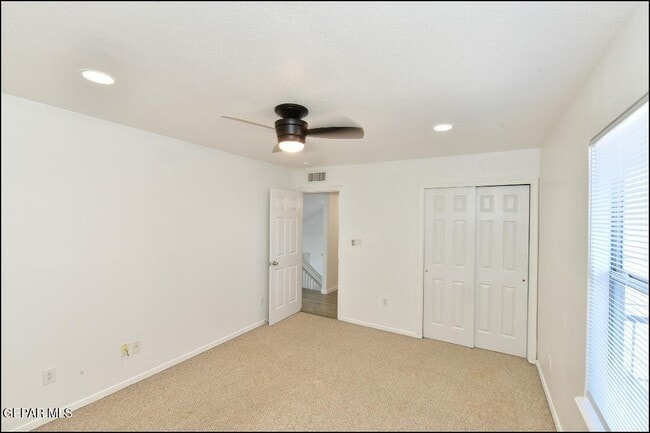 Building Photo - 1603 Villa Del Sol St