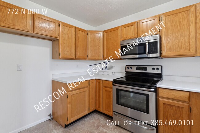 Building Photo - 772 N 800 W