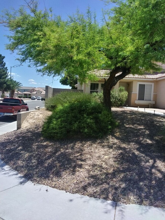 Building Photo - Great 4 Bedroom home in North Las Vegas!