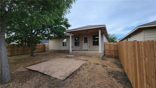 Building Photo - 12301 Sky Harbor Dr