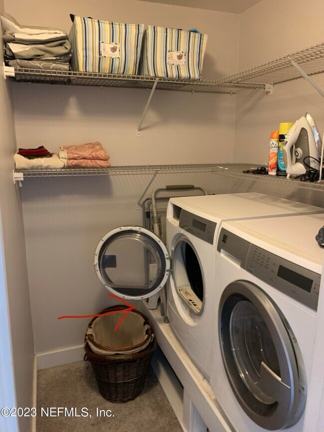 Building Photo - 108 Cranes Lake Dr