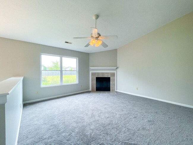 Building Photo - 4525 Golden Hinde Way