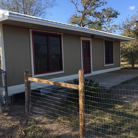 Building Photo - 9741 County Road 174