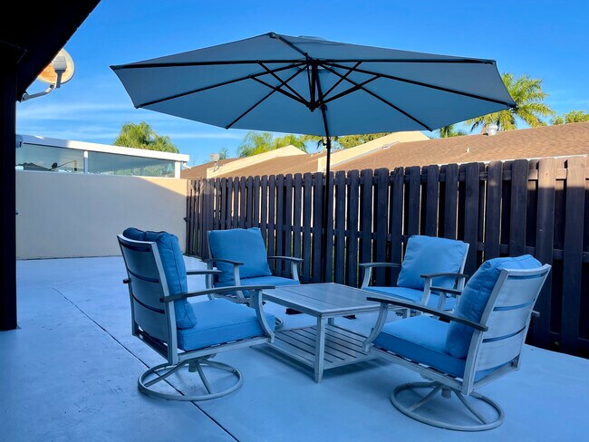 Building Photo - 11315 SW 123rd Ave