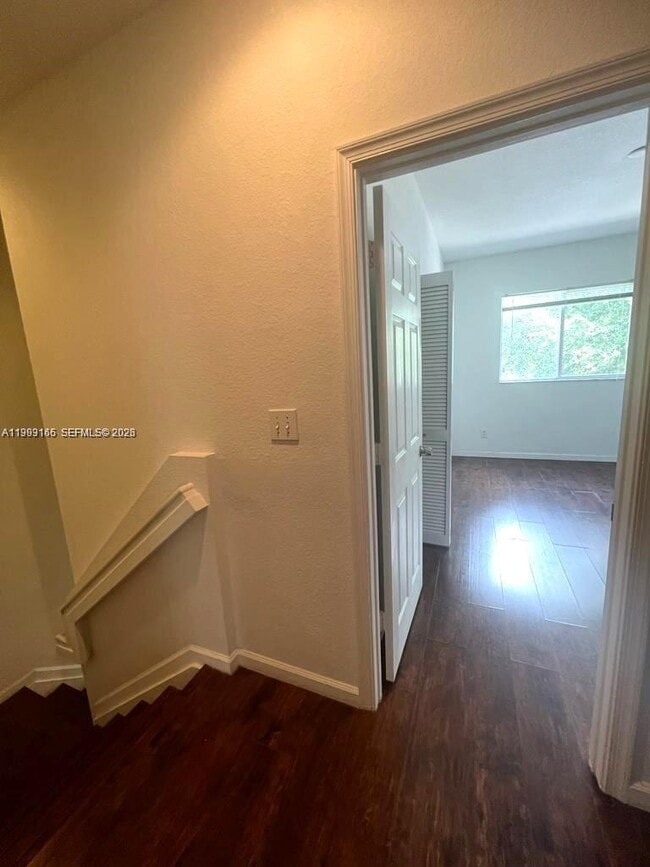 Building Photo - 8706 NW 38th Dr