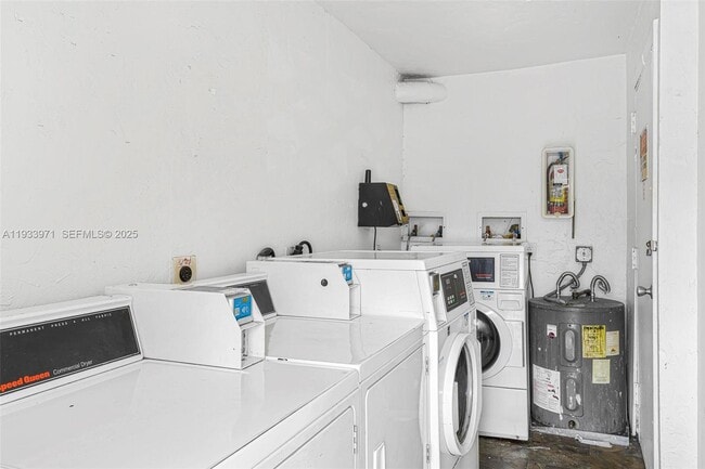 Building Photo - 2775 Taft St