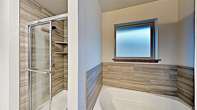 Building Photo - 412 Charles Ct