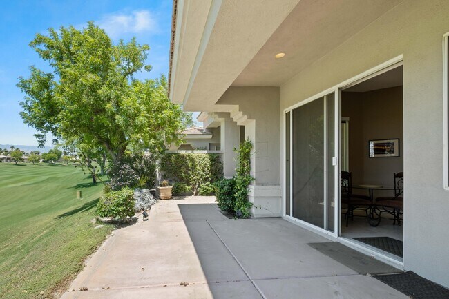 Building Photo - 461 Desert Holly Dr