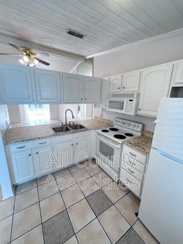 Building Photo - 6431 Drexel Dr
