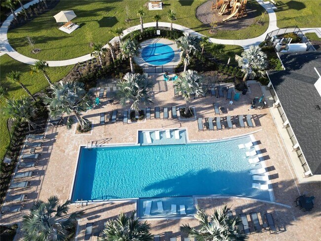 Building Photo - 3262 Sanctuary Dr