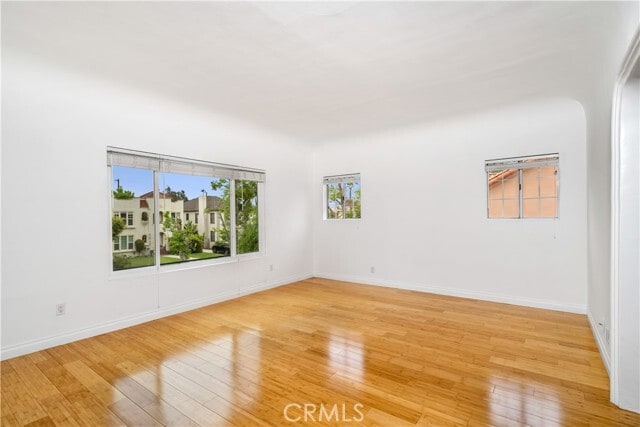 Building Photo - 1229 S Longwood Ave