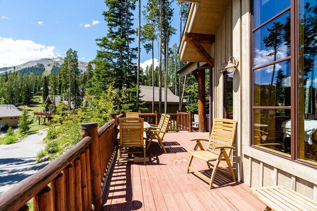 Building Photo - 4 Full Moon Rd