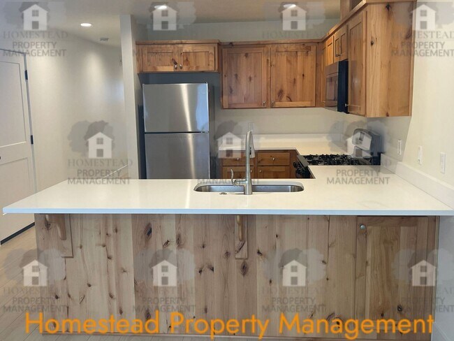 Building Photo - Must see! Beautiful new construction on private flag lot!