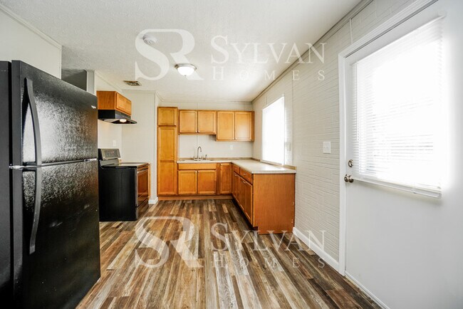 Building Photo - Coming HOME never felt so good!