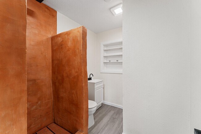 Building Photo - 4715 Engleford St