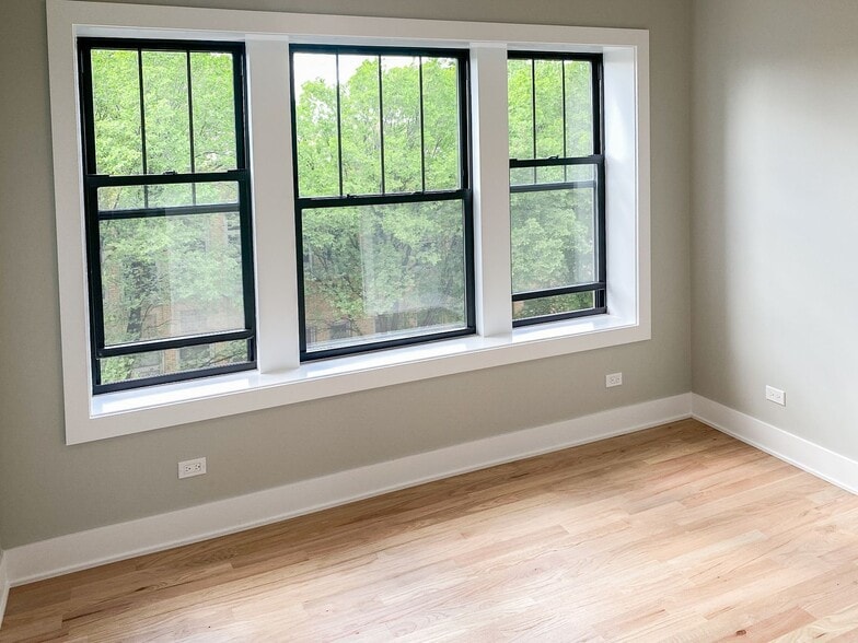 Building Photo - 2535 N Campbell Ave