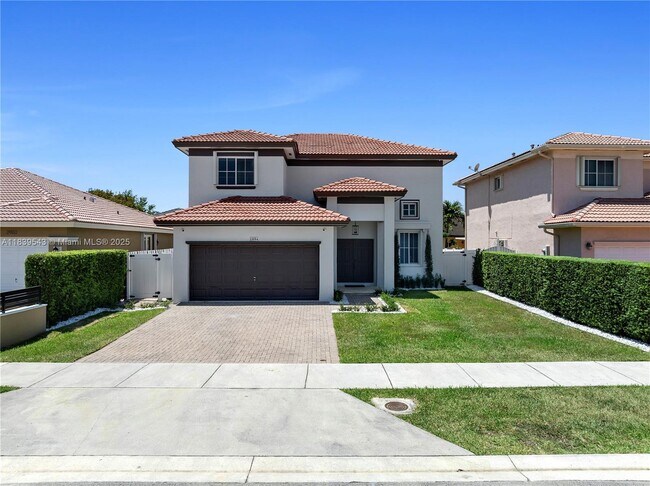 Building Photo - 2894 SW 144th Ct
