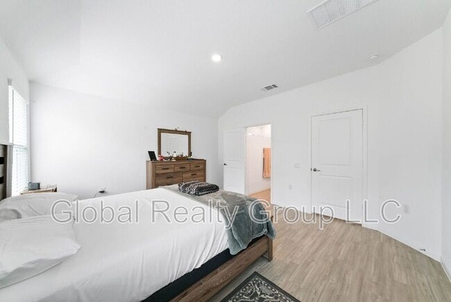 Building Photo - 4339 Meadowland Pl