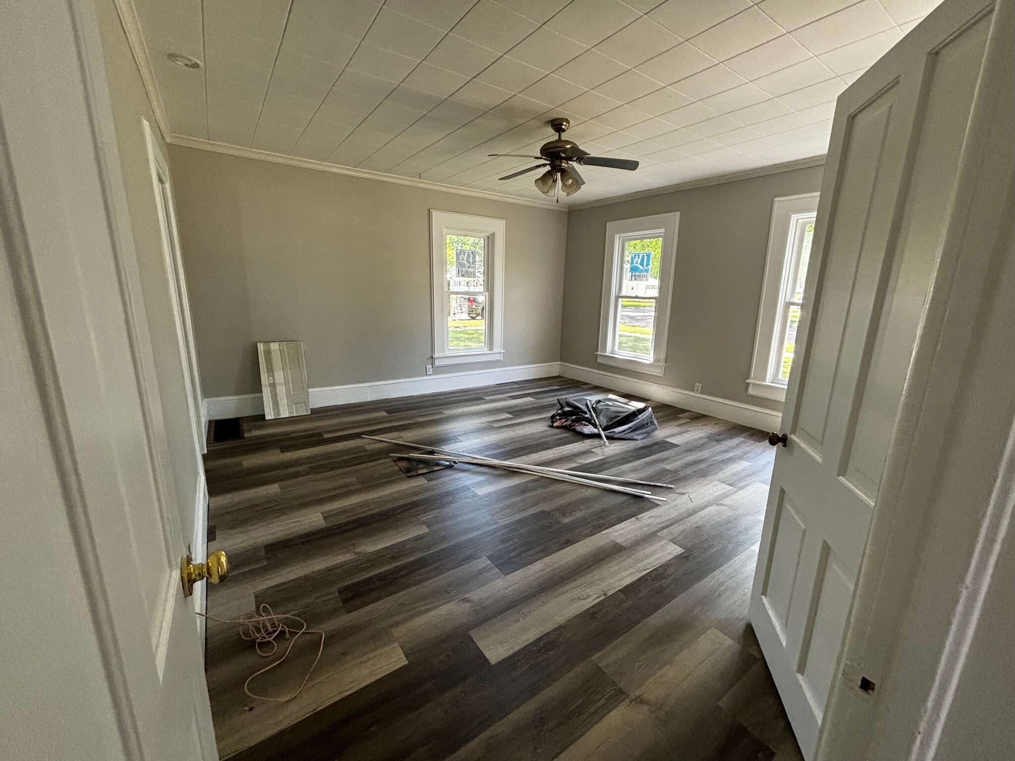 Main floor bedroom - 420 E 2nd Ave