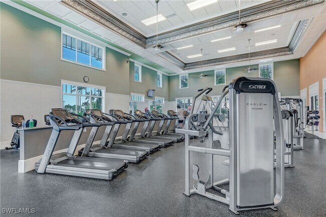 Building Photo - 8813 Yucatan Ct