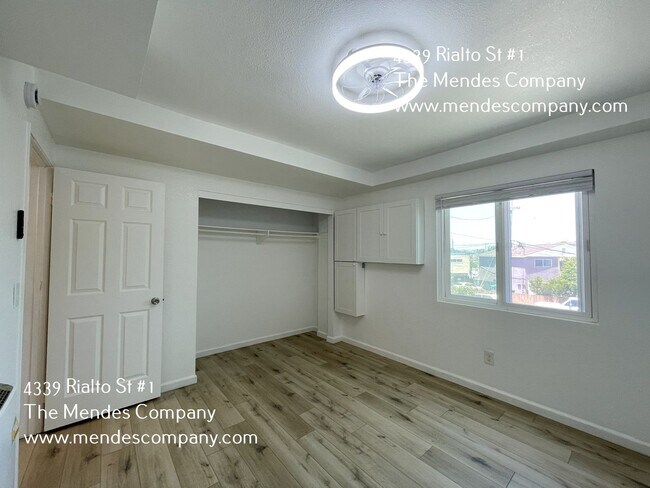 Building Photo - 4339 Rialto St