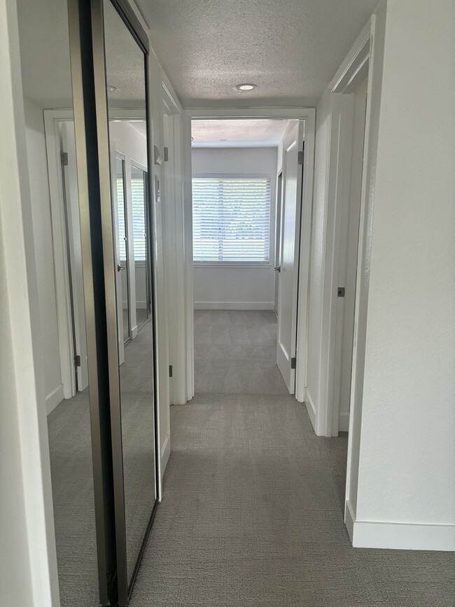 Hallway - 301 Tradewinds Dr