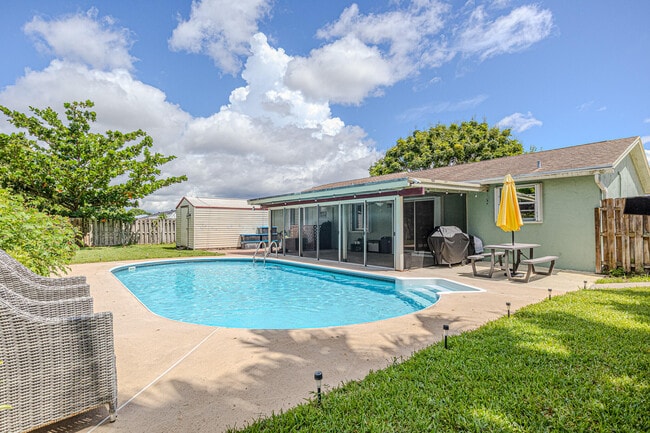 Building Photo - 787 Carissa Dr