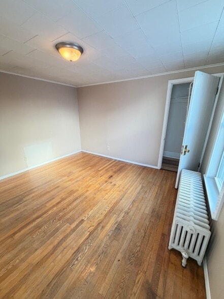 Building Photo - 157 Bay St