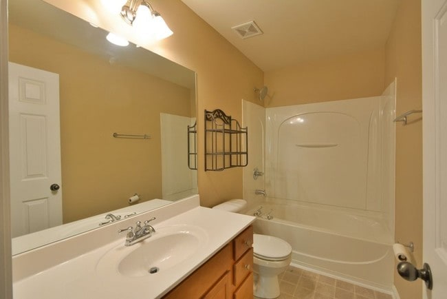 Building Photo - 1023 Nightfall Ct NW