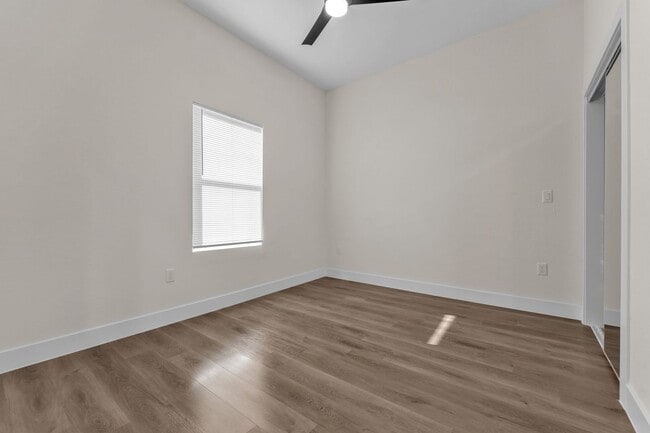 Building Photo - All Units Are Available With Brand NEW Full Appliance Package