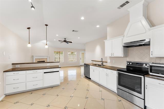 Building Photo - 1135 Germany Dr