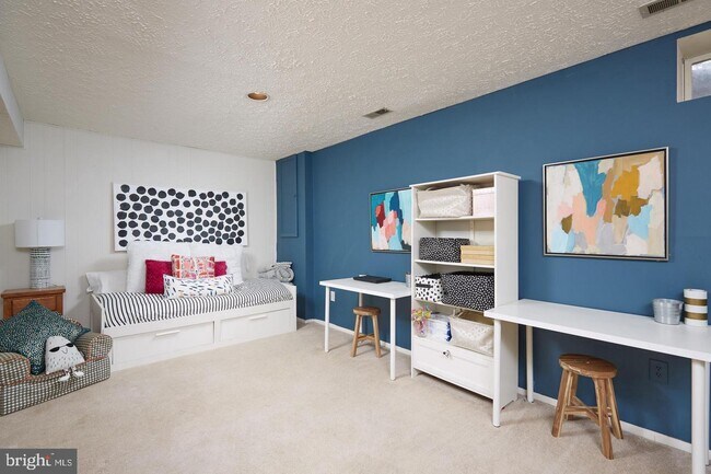 Building Photo - 7705 Fawn Ct