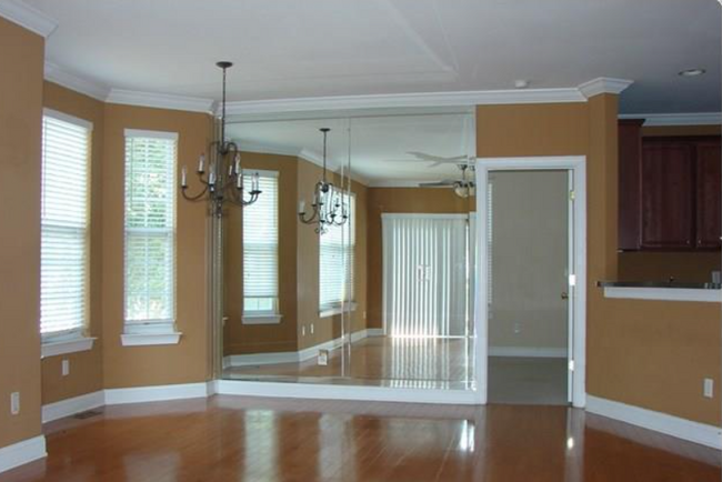 Building Photo - 6431 Park Pond Dr