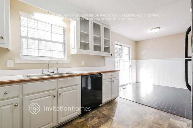 Building Photo - 6312 Bent Oaks Ct