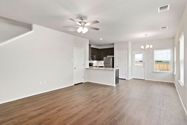 Building Photo - 9204 Canyon Bnd