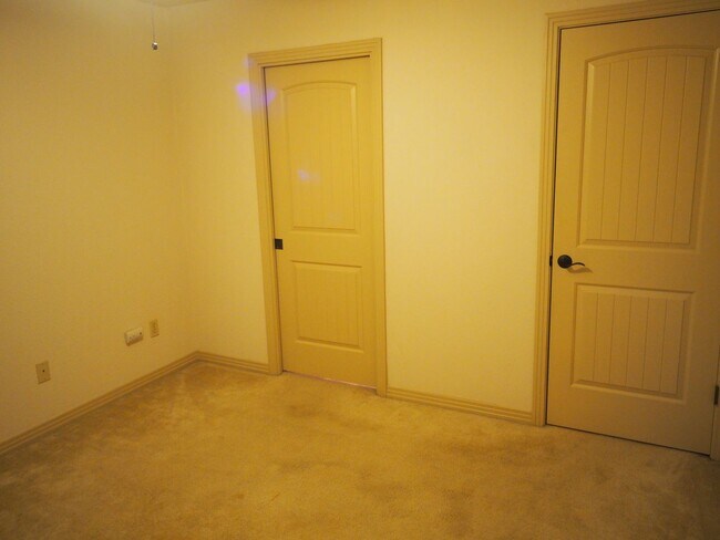 Building Photo - 13604 Caldwell Dr