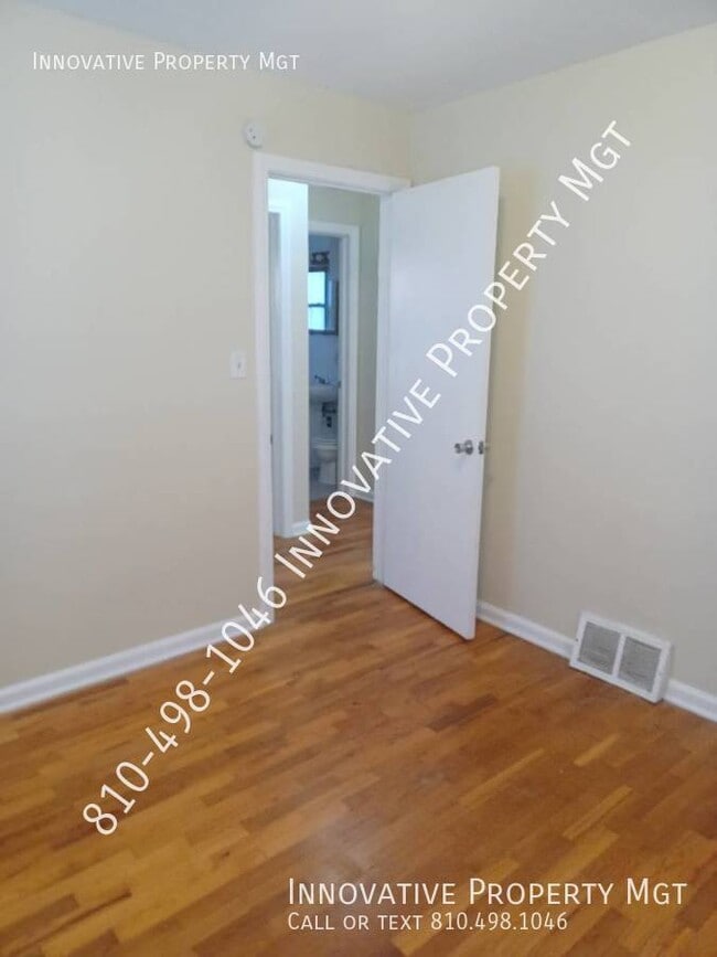 Building Photo - 1309 Clancy Ave