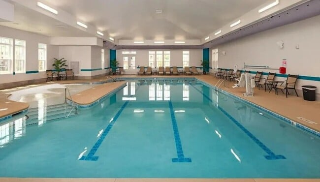 Building Photo - 939 Haybeck Ln