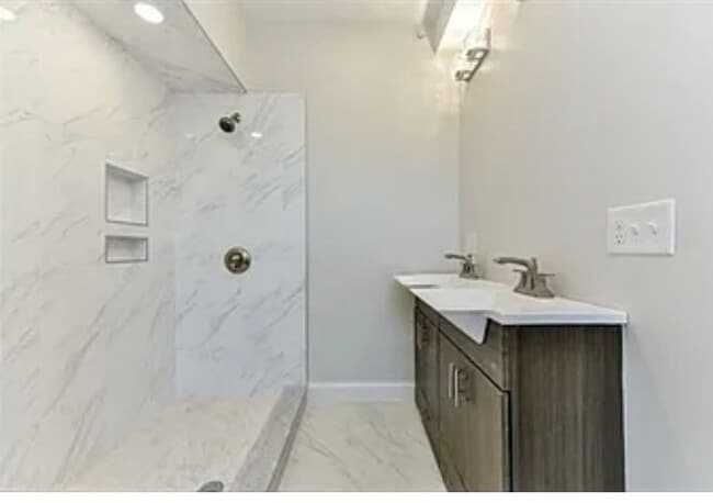 Building Photo - 37 Walnut Pl