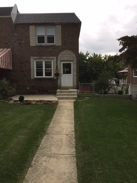 Building Photo - 5224 Fairhaven Rd