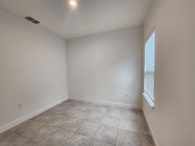 Building Photo - 3650 SW 128th Pl