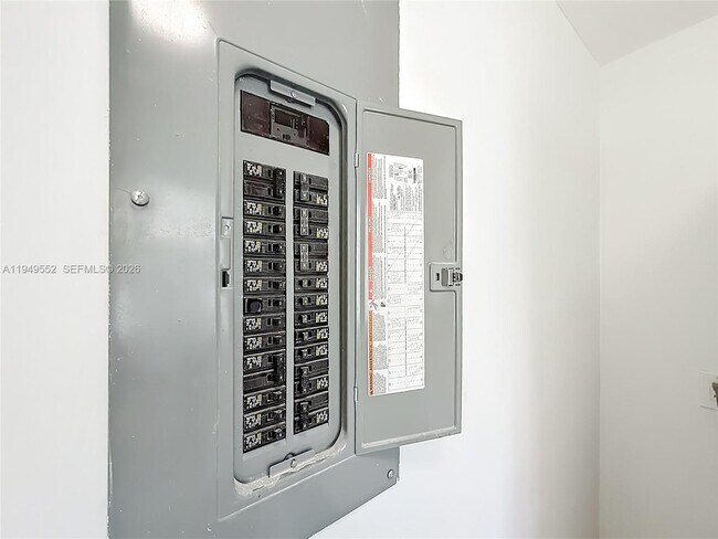 Building Photo - 4008 Adams St