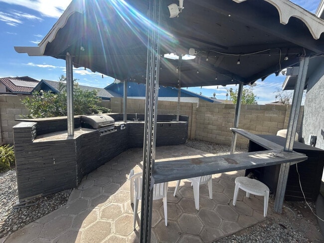 Building Photo - 6916 W Georgia Ave