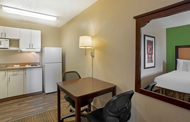 Building Photo - Furnished Studio-Nashville - Brentwood - South