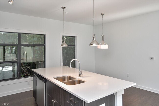 Building Photo - 1 br, 1 bath Condo - Moda Reynoldstown
