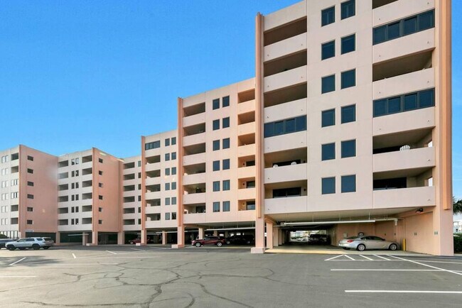 Building Photo - 343-277 Gulf Shore Drive-SI ID1502022P