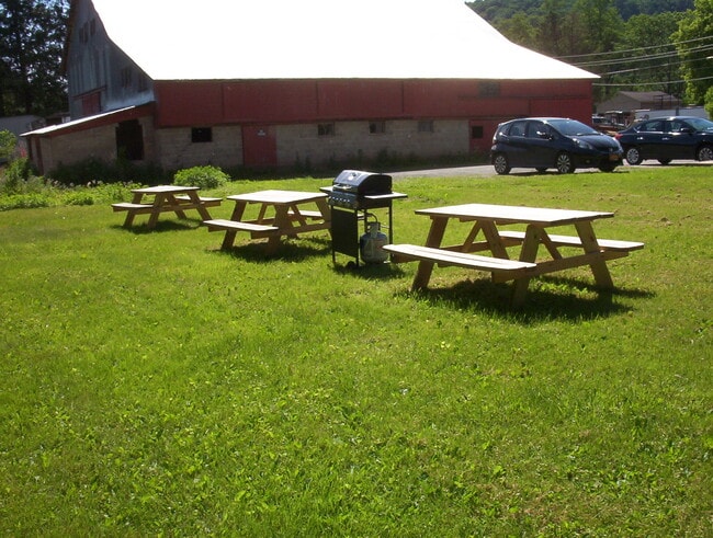 Building Photo - 56 Cochecton Rd